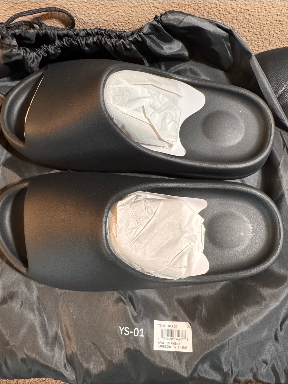 Yeezy Ys-01 Slides Black men’s size With Original Bag